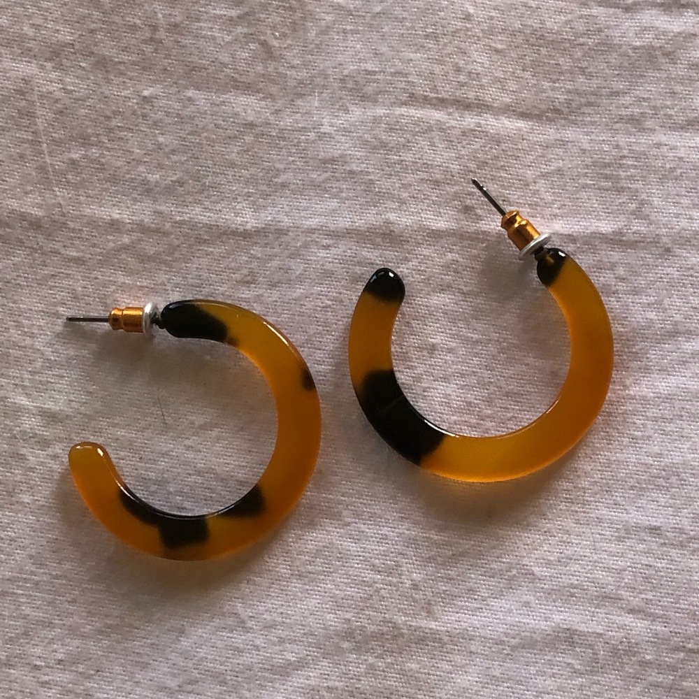 Tortoise shell acrylic hoops - Francescas